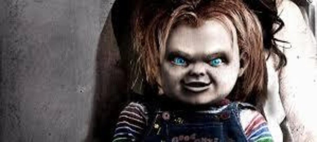 A Jornada Sanguinolenta de Chucky: Guia Cronológico Definitivo da Franquia Brinquedo Assassino (2025) 7 a-maldição-de-chucky