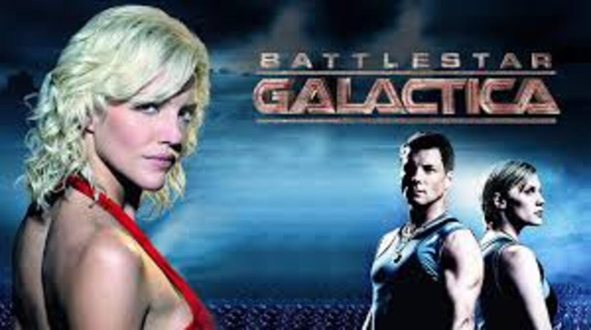 Qual a ordem para assistir Battlestar Galactica? Guia Cronológico (2026)