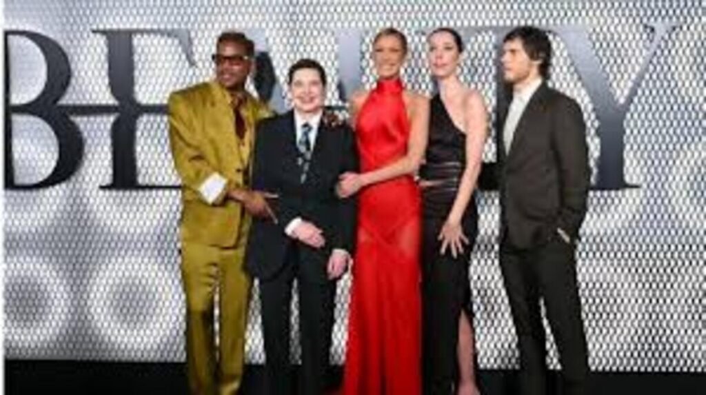 The Beauty (2026): Vale a pena assistir a nova série de Ryan Murphy no Disney+? 3 Cena de The Beauty