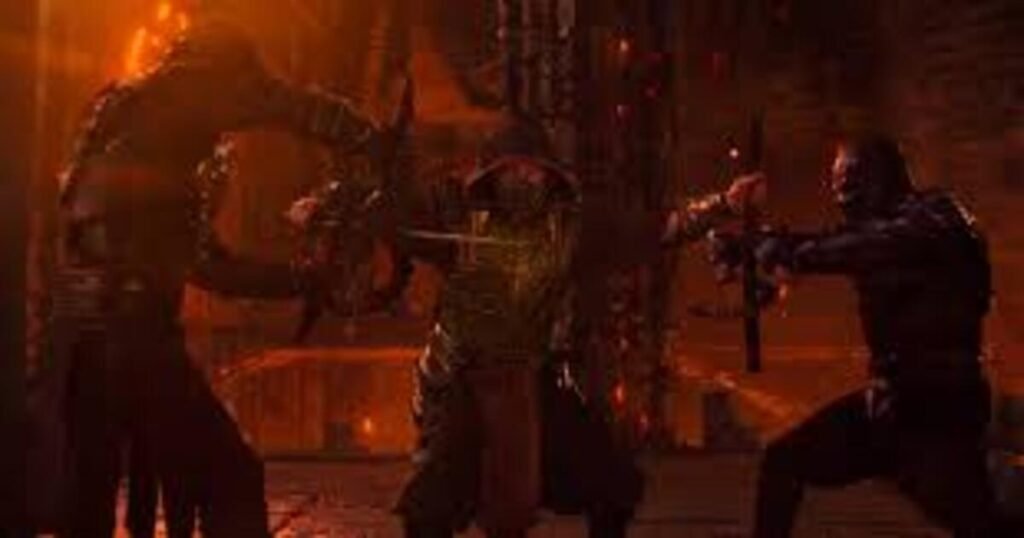 Scorpion em posição de combate contra oponentes em cenário de fogo e sombras no filme Mortal Kombat.