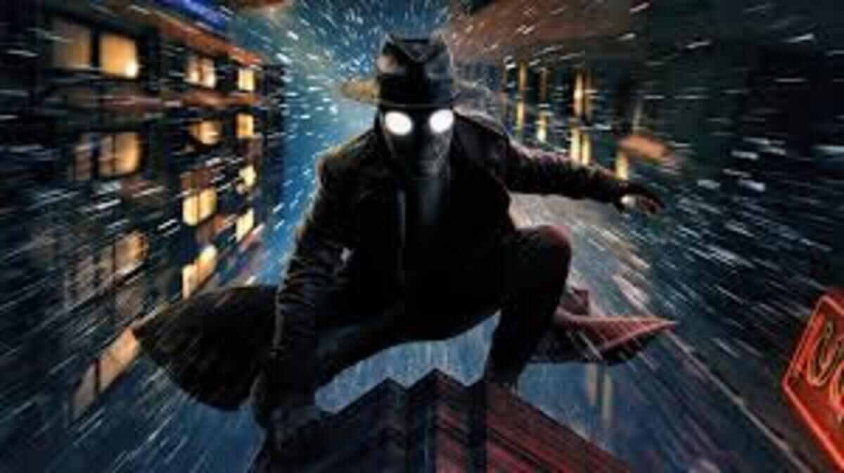 Personagem Homem-Aranha Noir em pose de ação sobre os telhados de uma cidade escura em estilo de animação cinematográfica. A imagem com estética sombria de quadrinhos e universo de super-heróis é excelente para ilustrar críticas de produções de animação, análises de variantes de personagens e listas de melhores heróis no site.